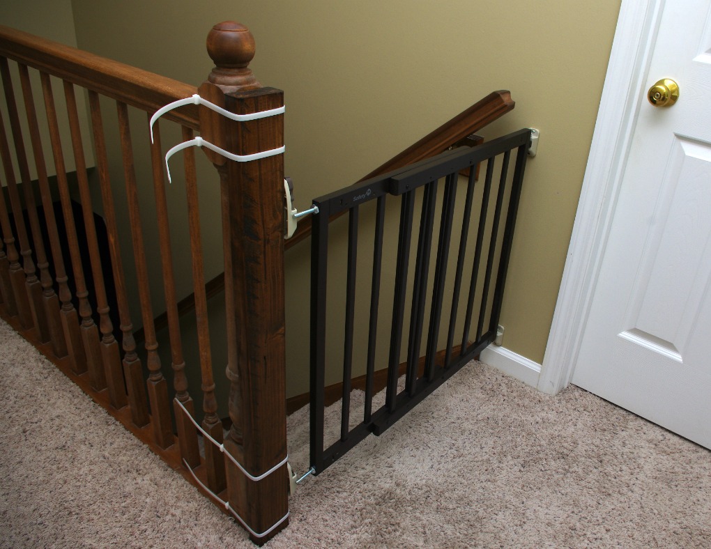 Baby Gate for Top of Stairs No Drilling  